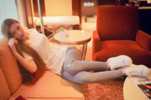 裙子下面的野兽