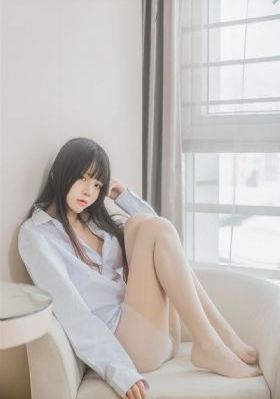 年轻漂亮的女邻居bd中字